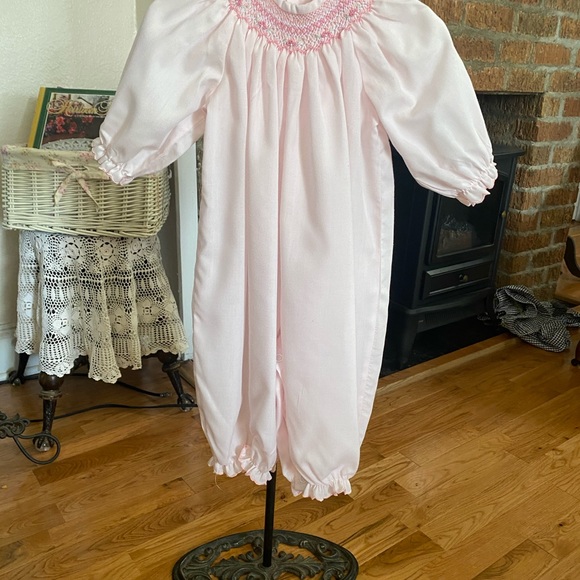 Sophie Dess Smocked Infant Girls Long all size 12 months - Picture 12 of 12